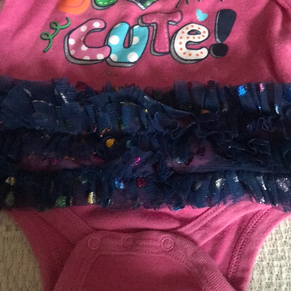 Long sleeved onesie with tutu - Picture 3 of 3